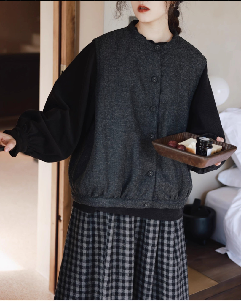 ◇保温性もあって秋冬に大活躍◇ゆったりシルエット スタンドカラー 中綿ヘリンボーンウール ベスト◇