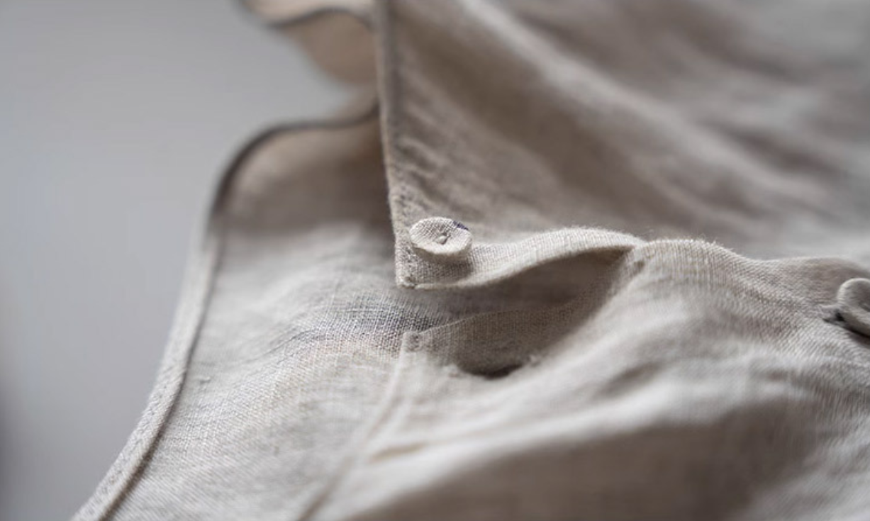 ◇ドロップショルダー刺繍入りリネンノーカラーシャツ◇