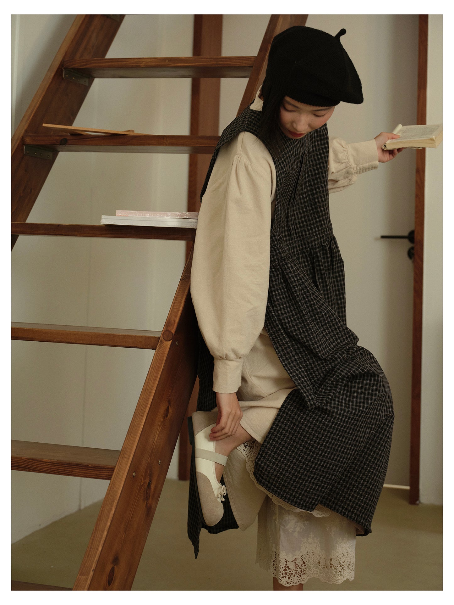 ◇裾レースデザイン ワイド イージーパンツ◇