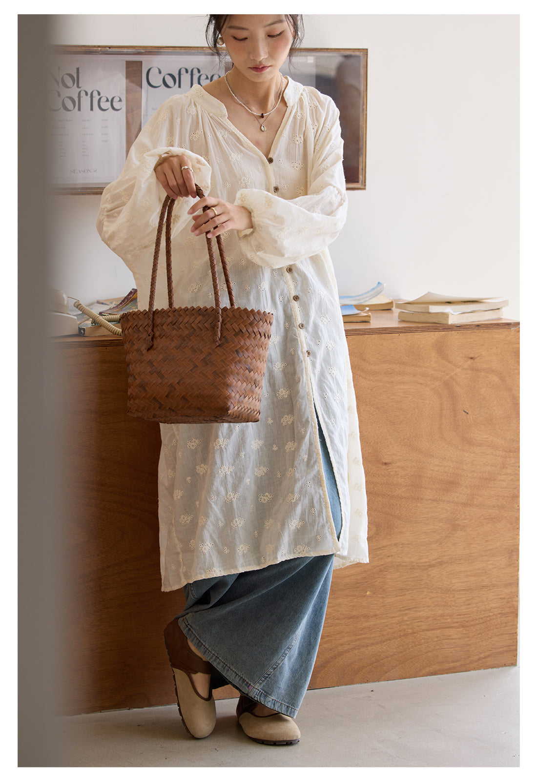 ◇アンティークフレンチ調刺繍ゆったりシルエット ドロップショルダー前開き開き ワンピース◇