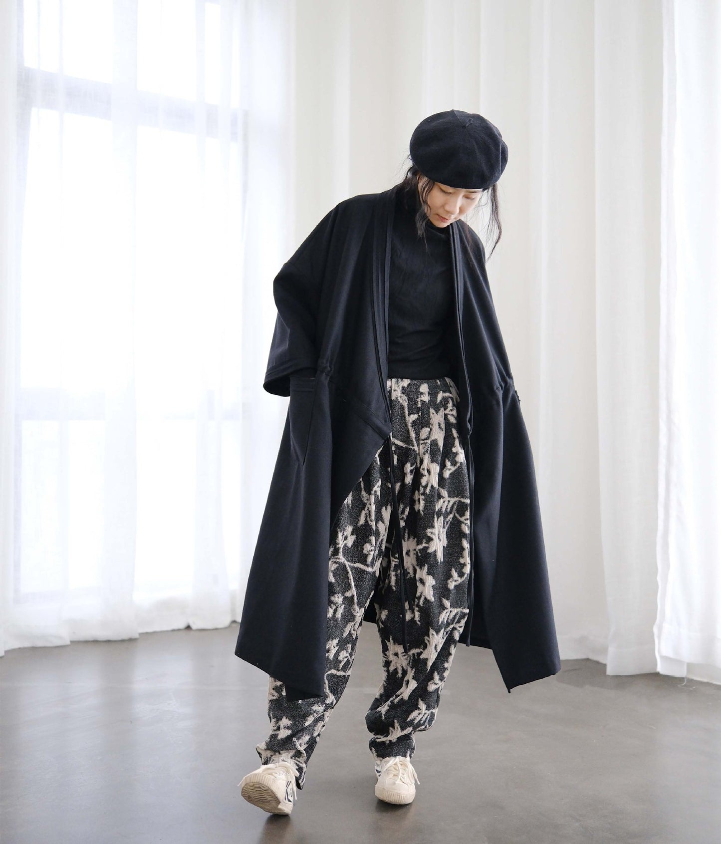 ◇ウェスト周りはゆったり裾に向けてテーパードのシルエットが美しい◇総柄ジャガード イージーパンツ◇