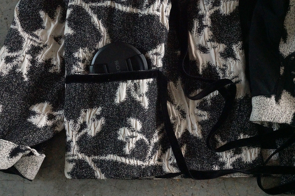 アブストラクトなフラワーパターンが美しい◇総柄ジャガード オリエンタル ジャケット◇