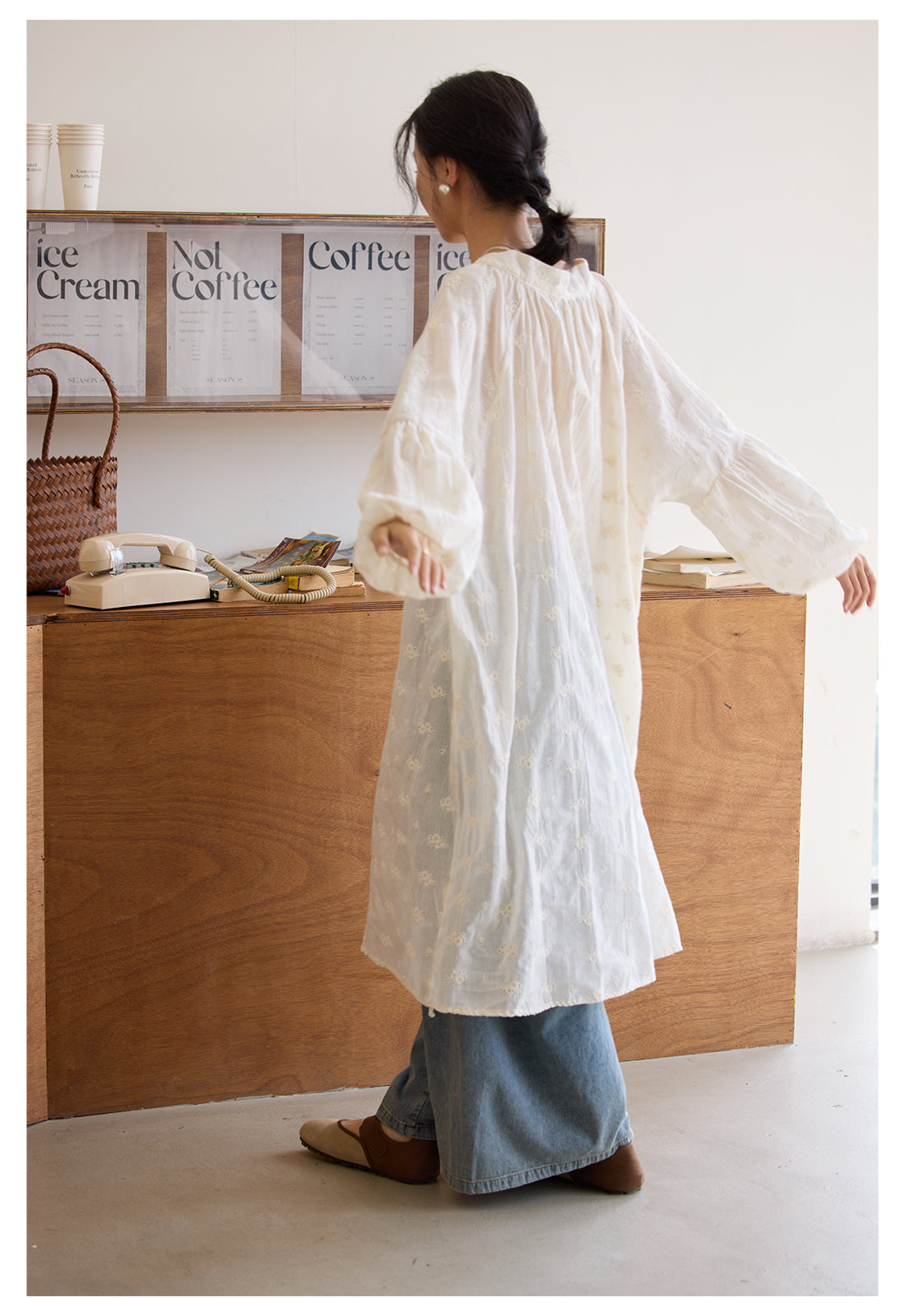 ◇アンティークフレンチ調刺繍ゆったりシルエット ドロップショルダー前開き開き ワンピース◇