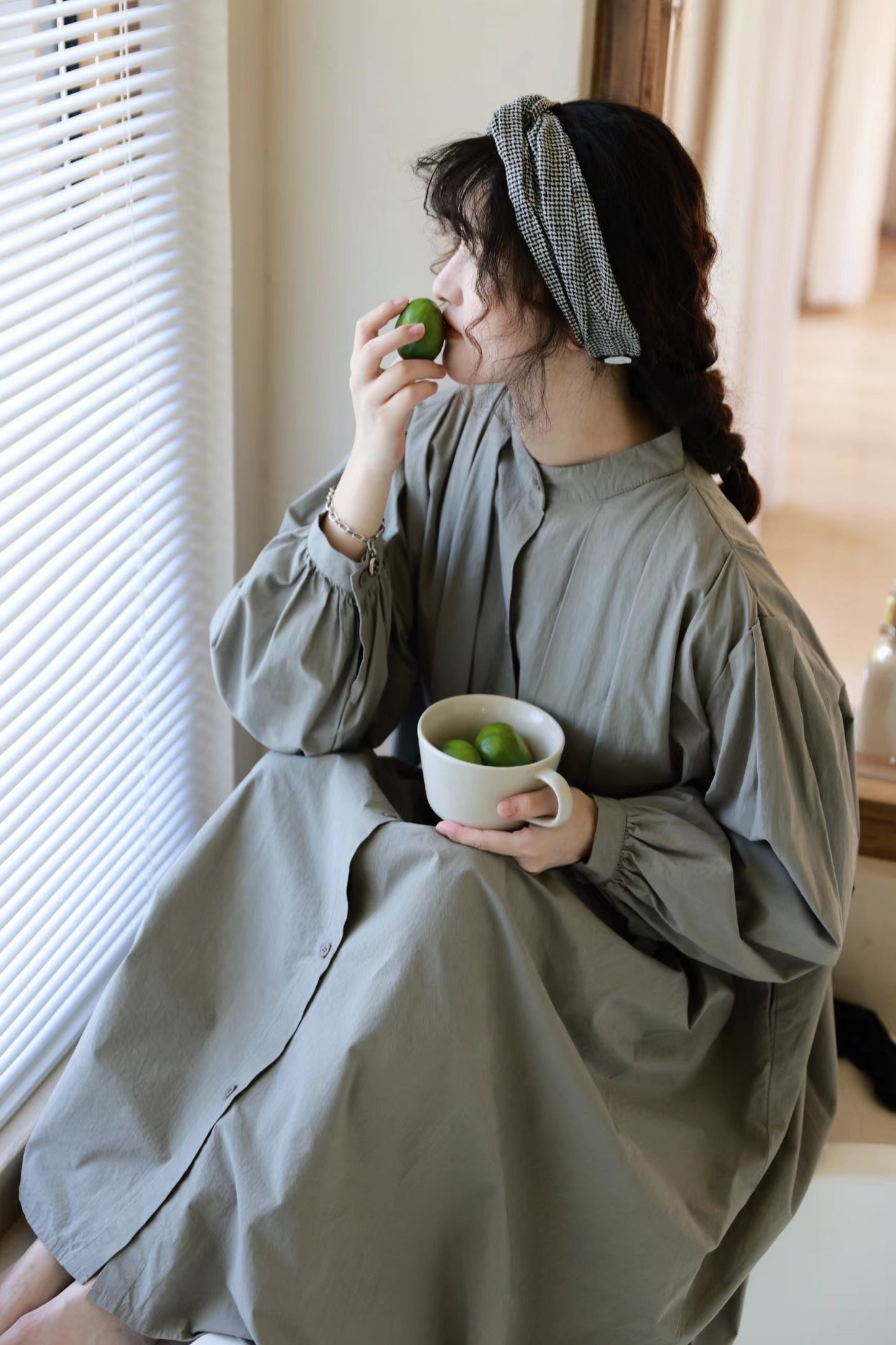 美しいタックデザイン△タイプライターコットン アンティークデザイン ロングスモック ワンピース△