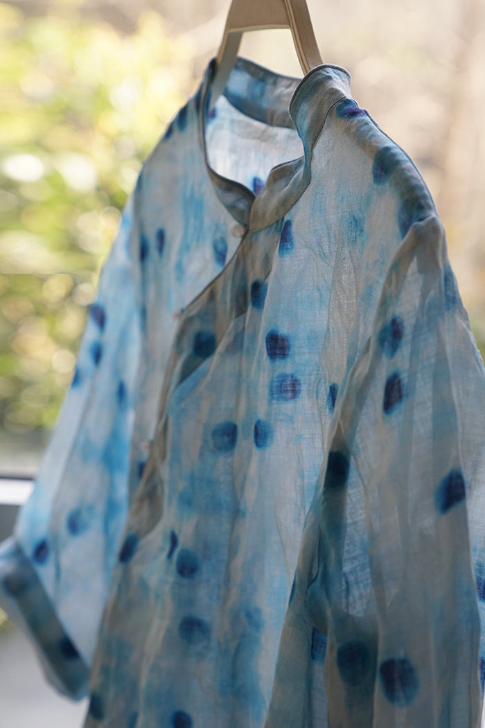 綺麗な色味のプリントとオリエンタルなデザインが気分◇アブストラクト柄 立ち襟ラミー7部丈 ブラウス◇