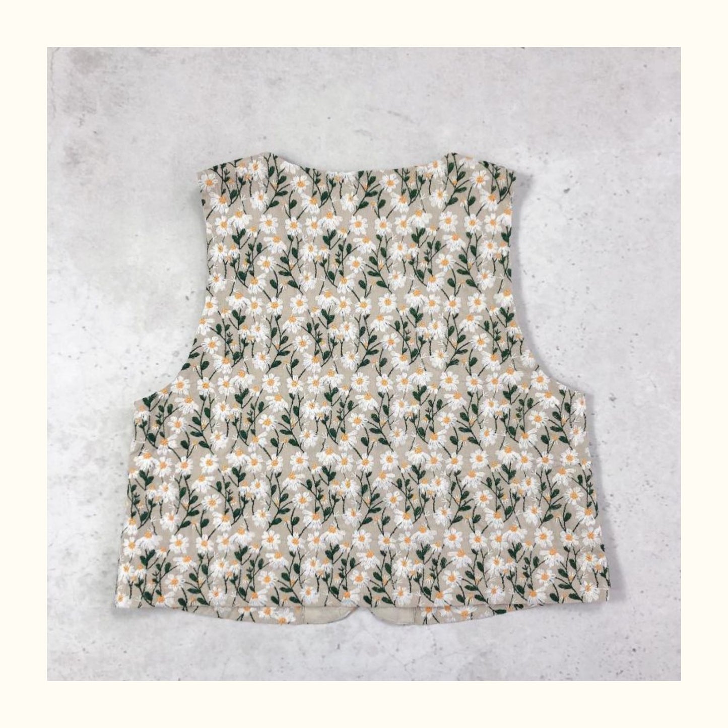 ☆コットンリネン花柄刺繍ベスト☆