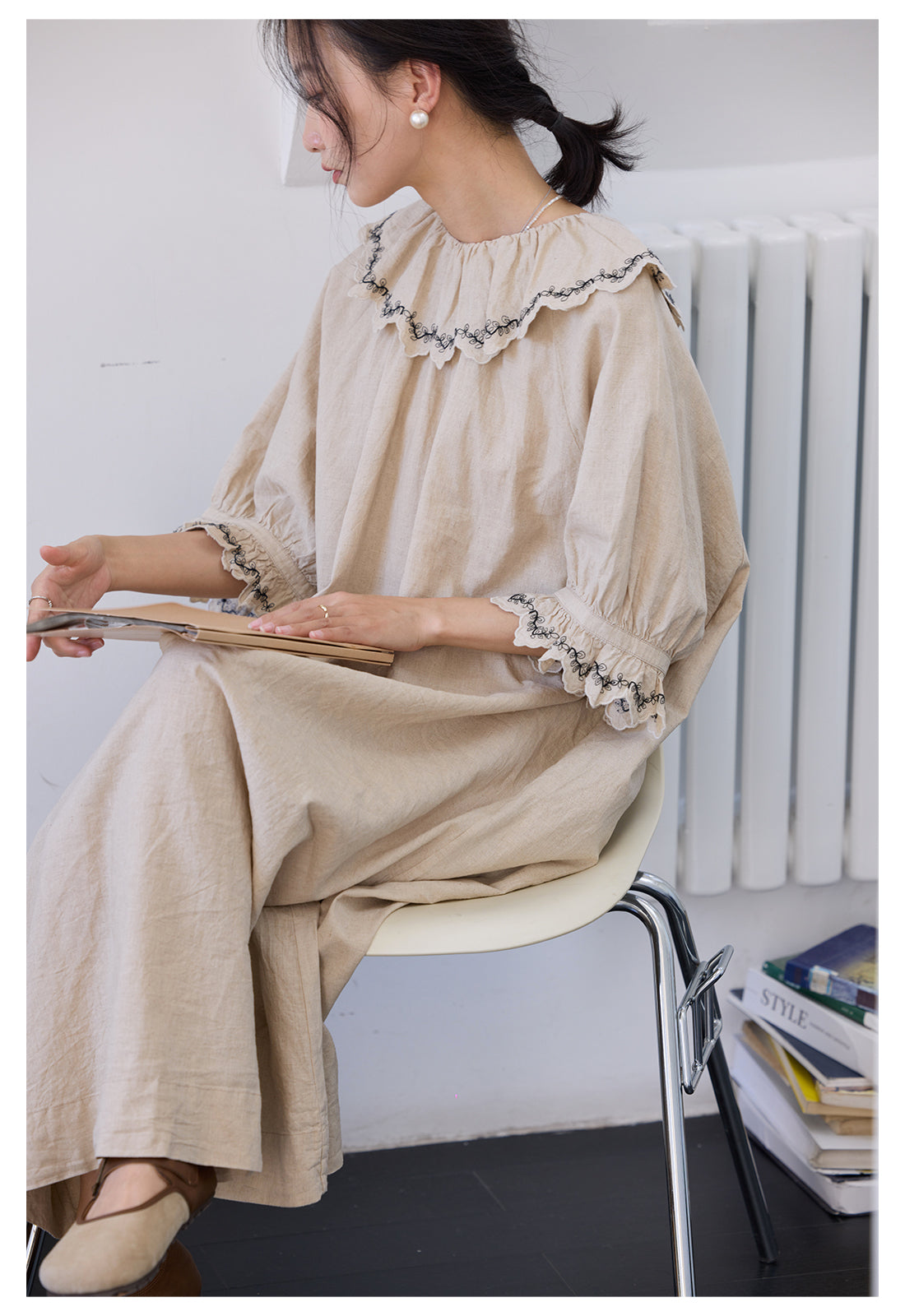 ◇繊細な刺繍がポイントに◇アンティークデザイン ゆったりシルエット リネンコットンドレス◇