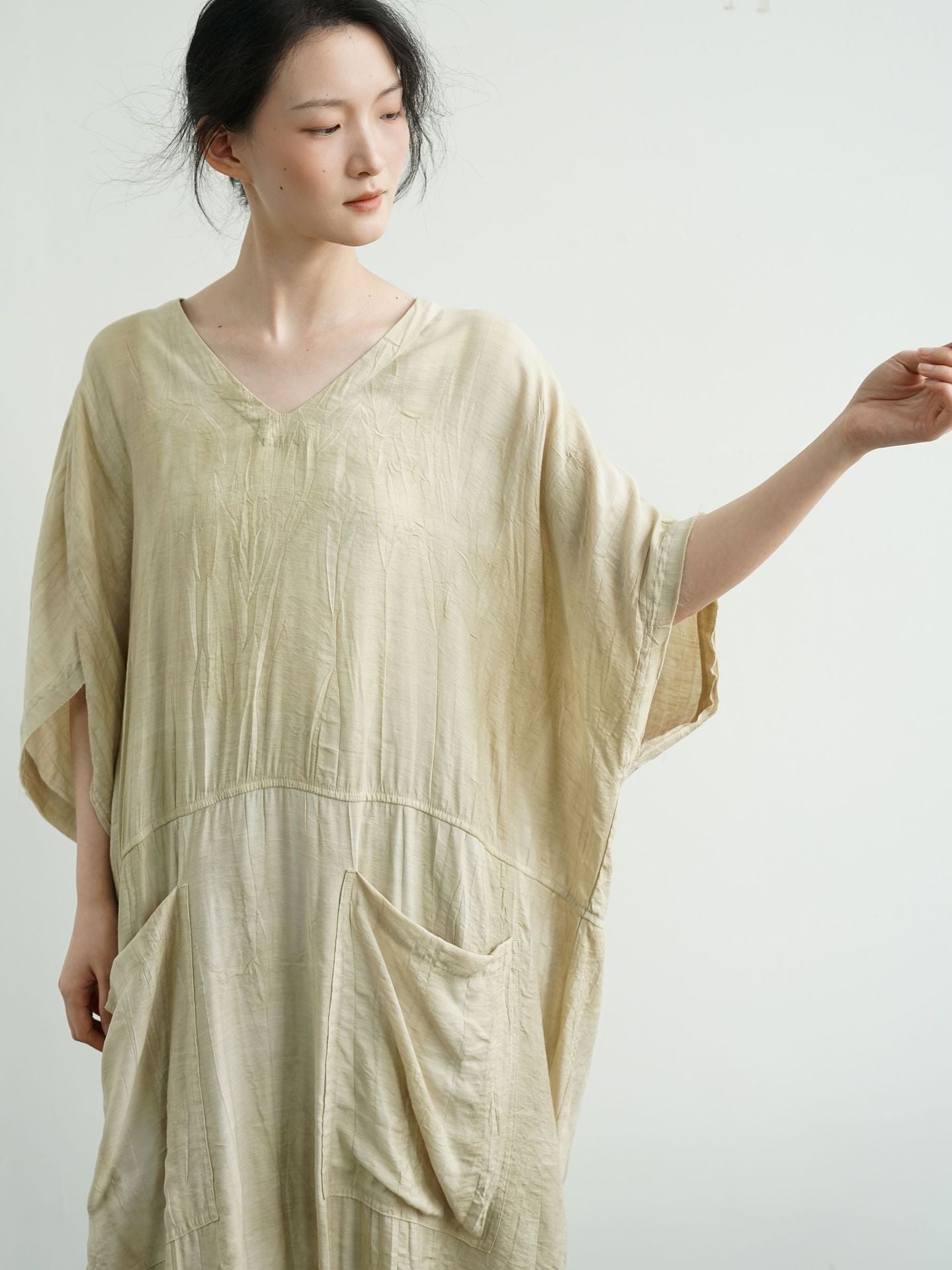 3色展開◇ゆったりコクーンシルエット Vネックワイド ワンピース◇