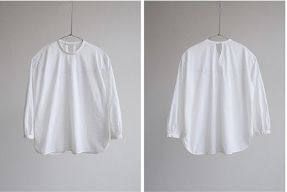 Tシャツ感覚で着れるカジュアル感✩薄手高密度コットン バックボタン ドロップショルダー プルオーバーシャツ✩M/Lサイズ