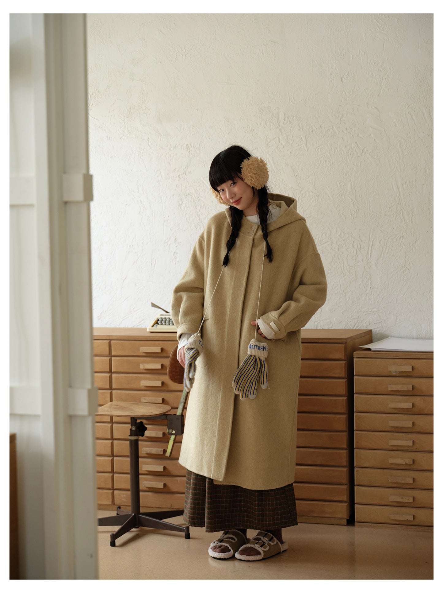 ◇ダブルフェイス メリノウールで暖かドロップショルダーゆったり フーディーコート◇