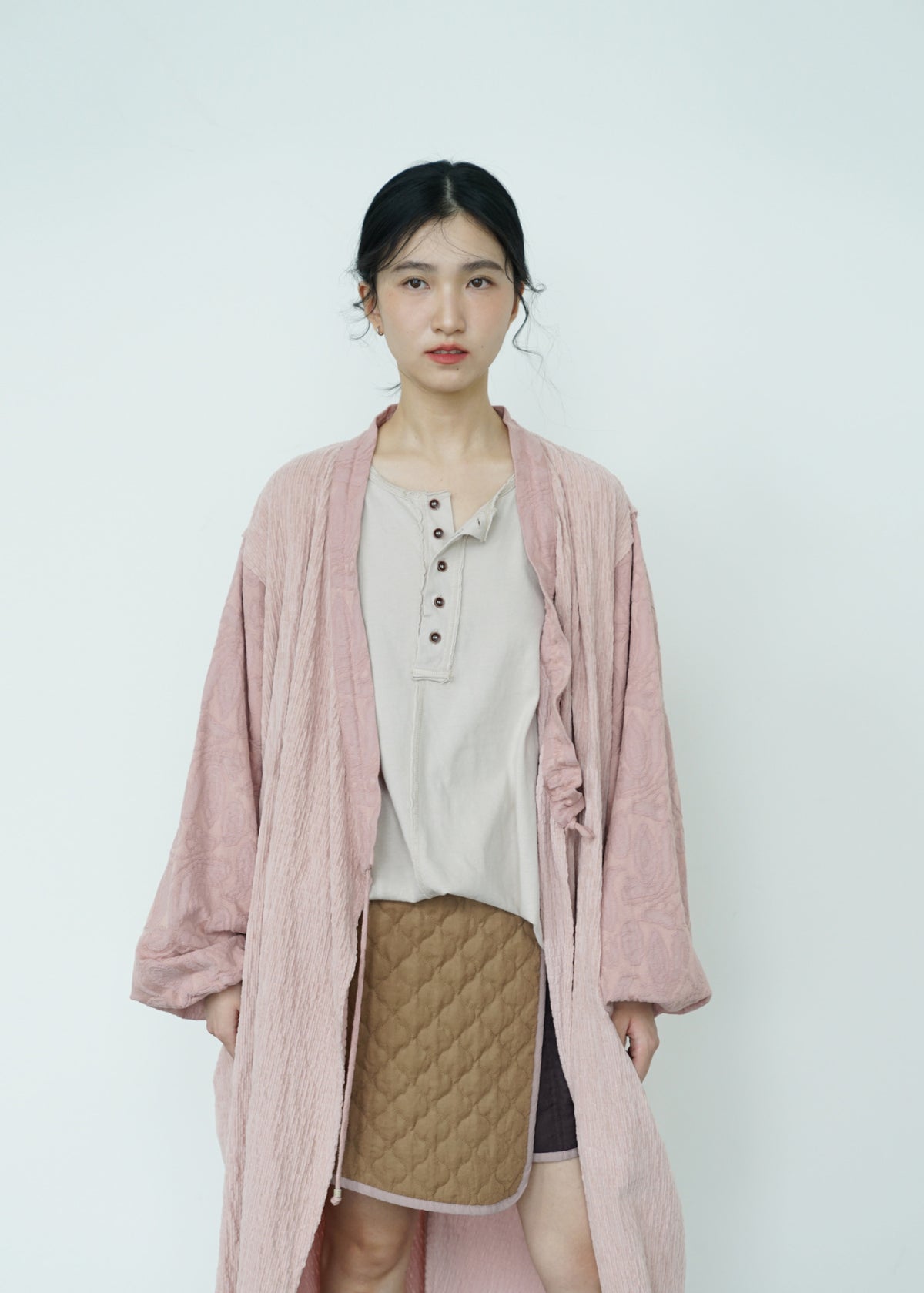 2色展開◇独特のコーデュロイ地×ジャガード地のコンビネーションが絶妙◇切り替えデザイン羽織コート◇ピンク