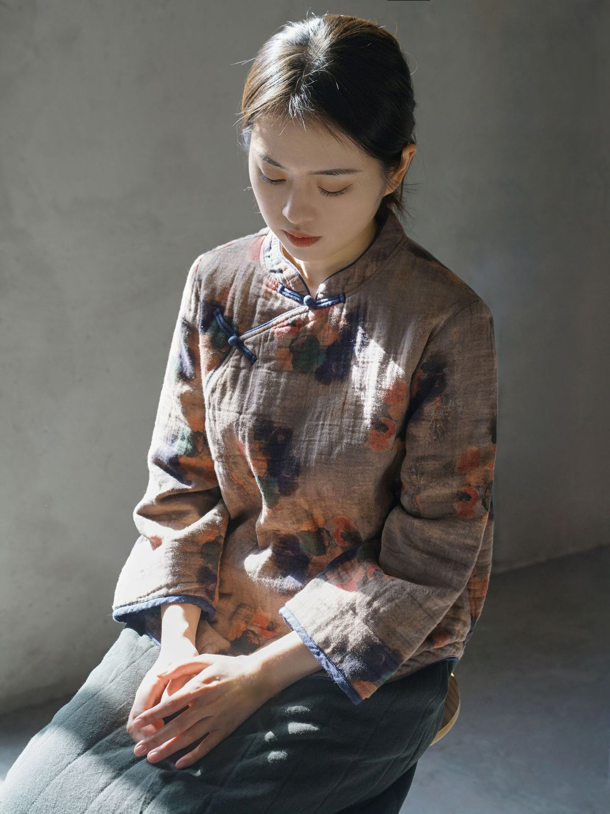 3色展開◇美しいオリエンタルプリント コットン中綿入りで保温性もある◇総柄ジャケット◇