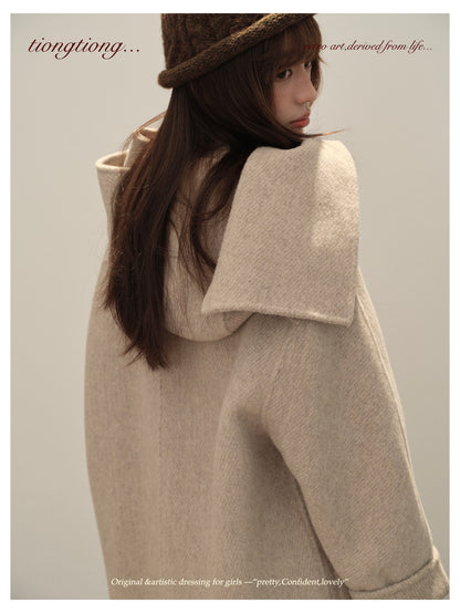 △ダブルフェイスメリノウールで暖か ドルマンスリーブゆったり  ノーカラーコート△マフラー付き