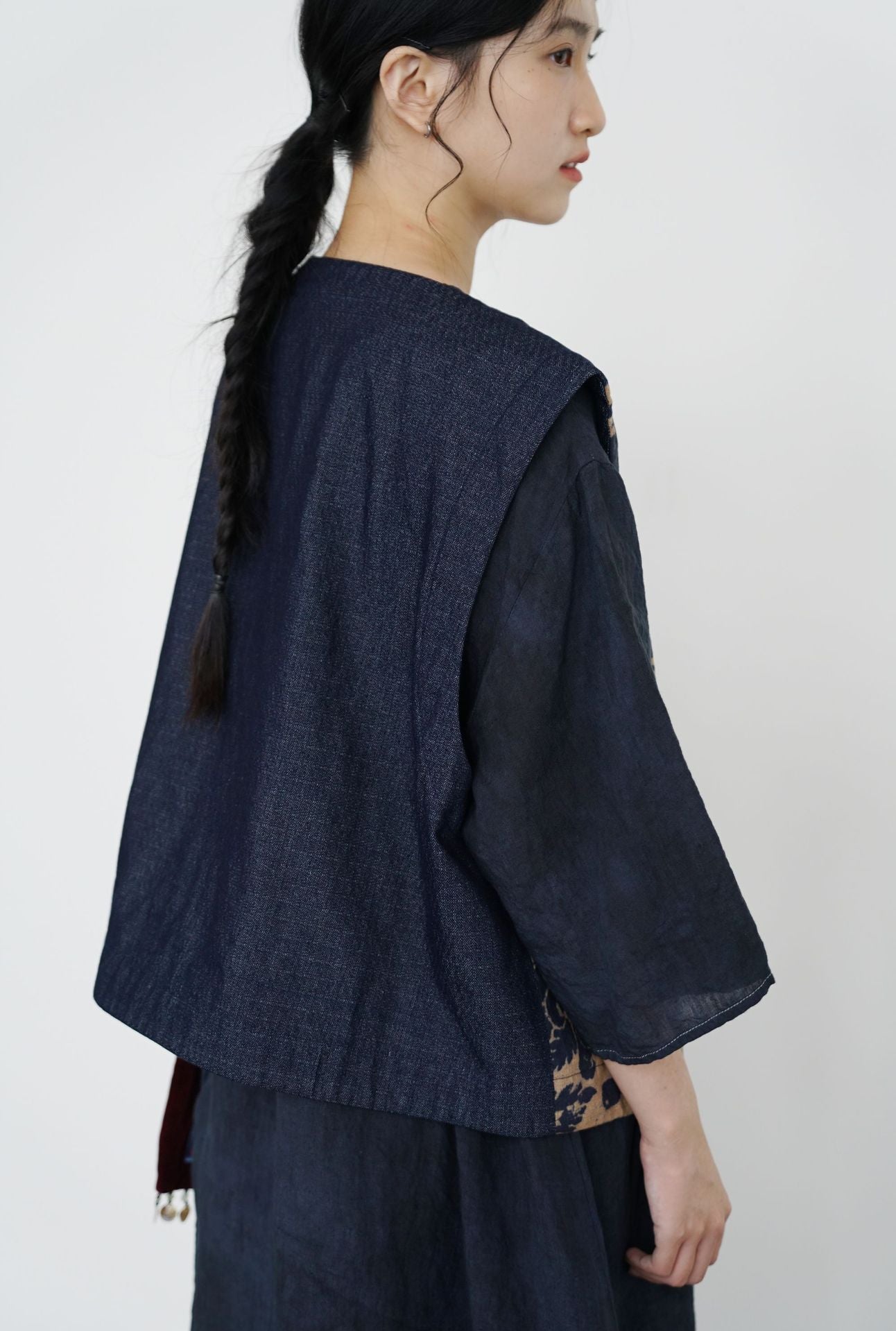 ✩バティック柄 ボタニックプリント リネン 切り替え中綿ベスト☆