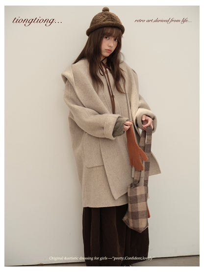 △ダブルフェイスメリノウールで暖か ドルマンスリーブゆったり  ノーカラーコート△マフラー付き