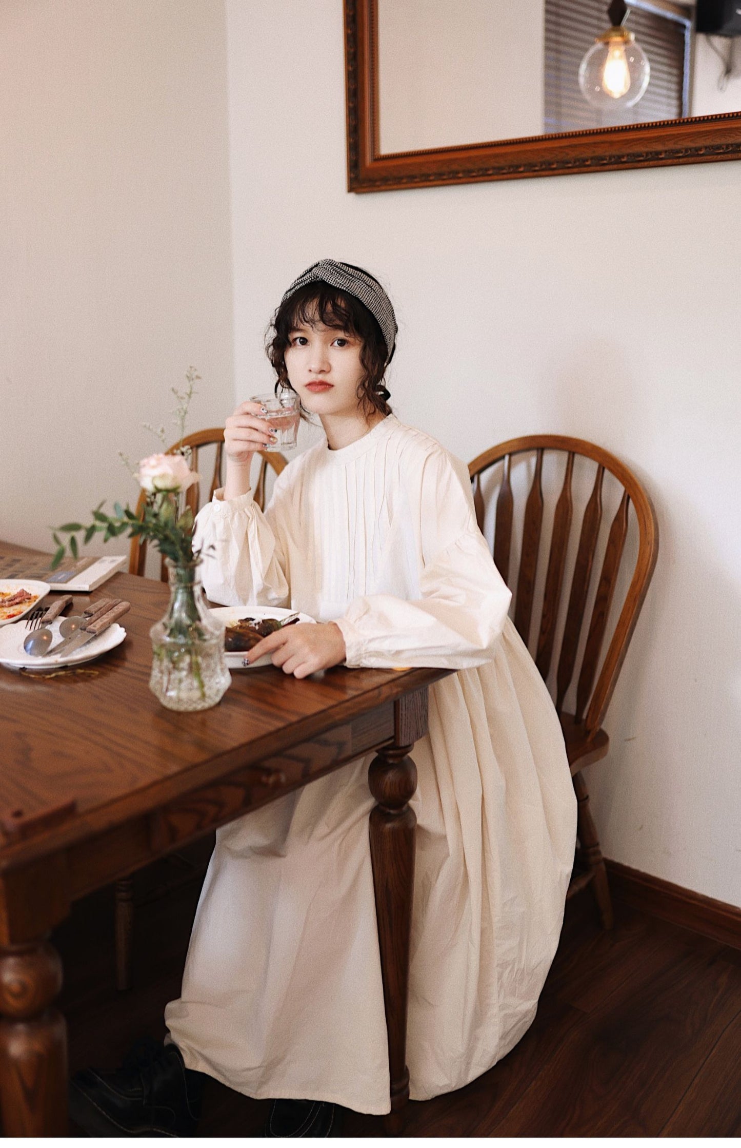 ピンタックとギャザー装飾が美しい△タイプライターコットン  ロングワンピース△
