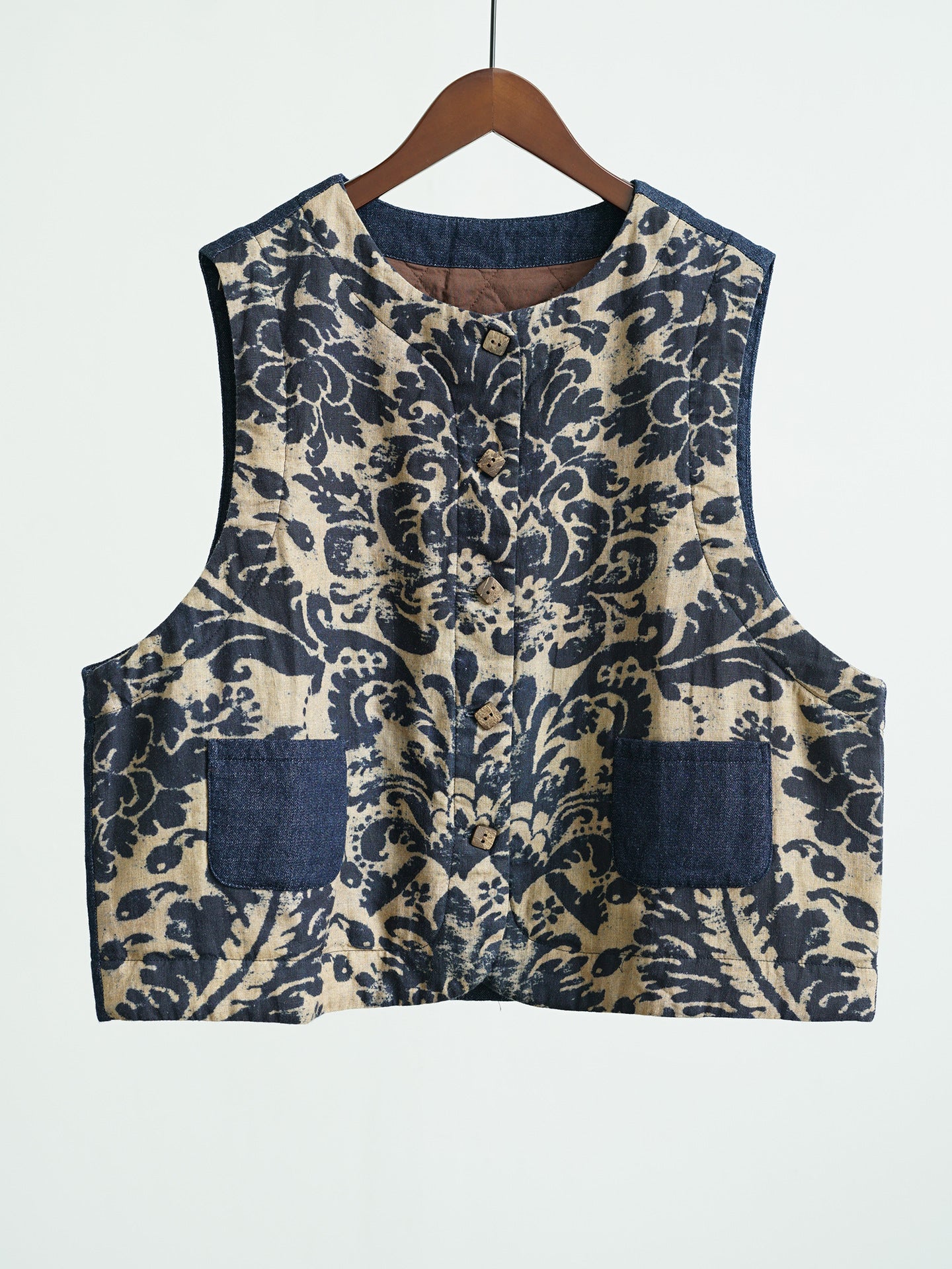 ✩バティック柄 ボタニックプリント リネン 切り替え中綿ベスト☆