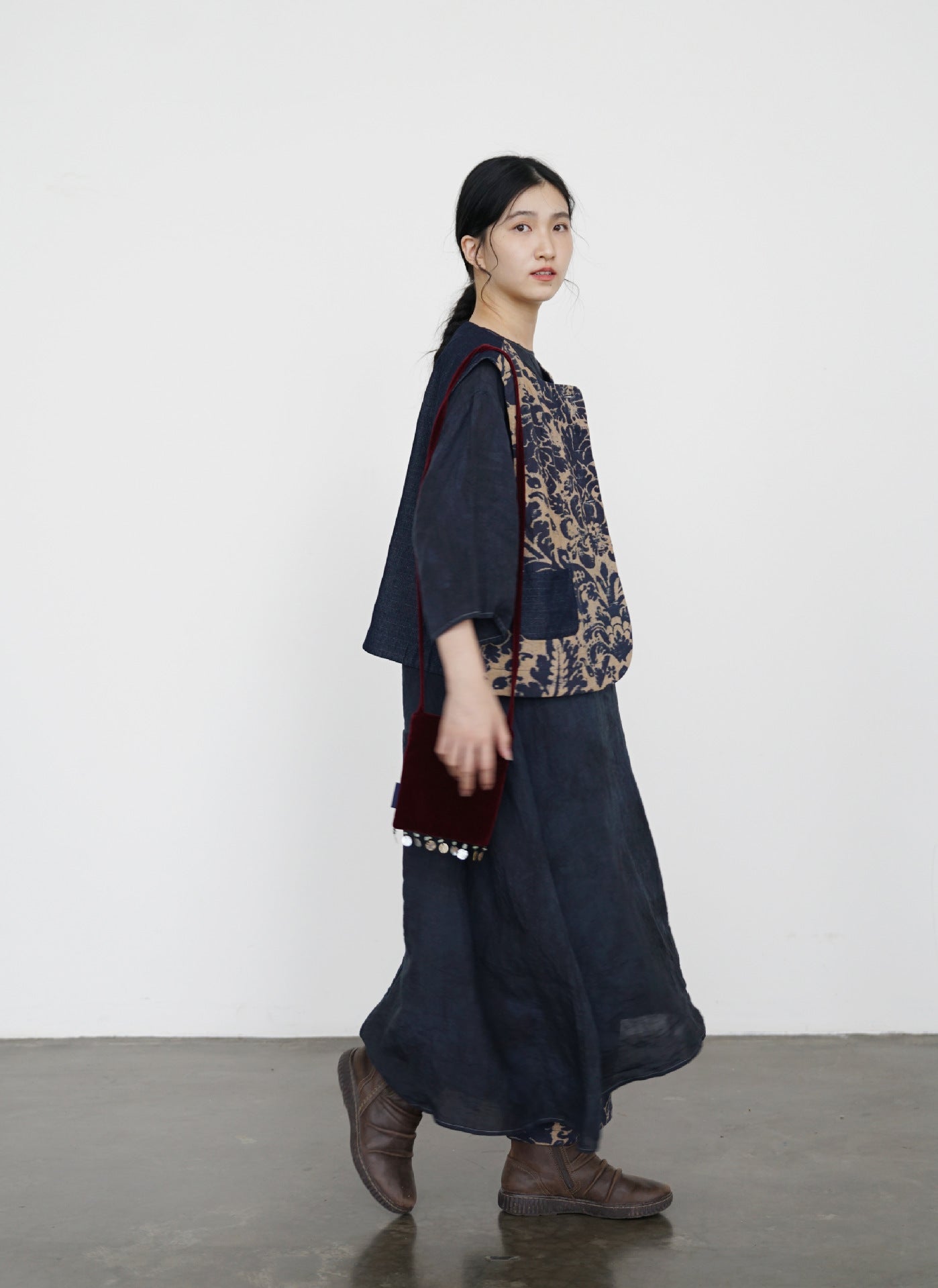 ✩バティック柄 ボタニックプリント リネン 切り替え中綿ベスト☆