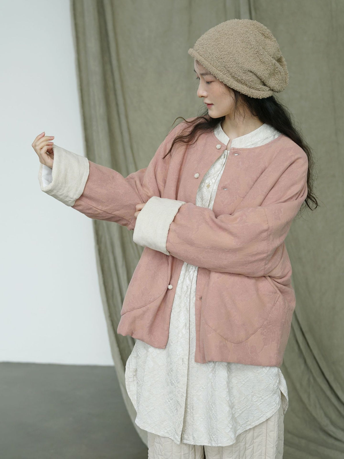 4色展開◇オリエンタルデザイン 中綿 ノーカラー ジャガード ジャケット◇