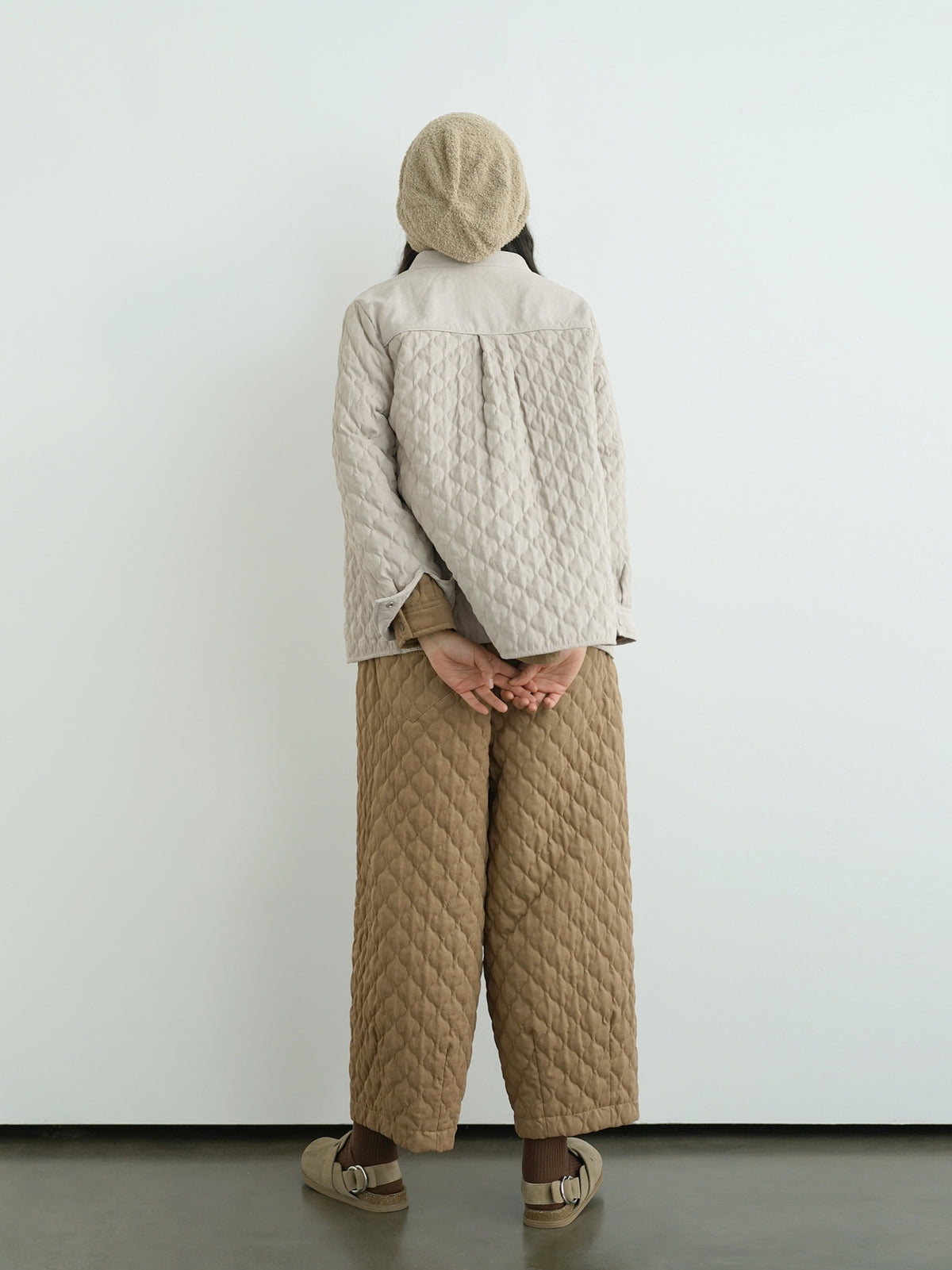 4色展開◇程良いワイドシルエット◇9部丈  中綿イージー キルティングパンツ◇