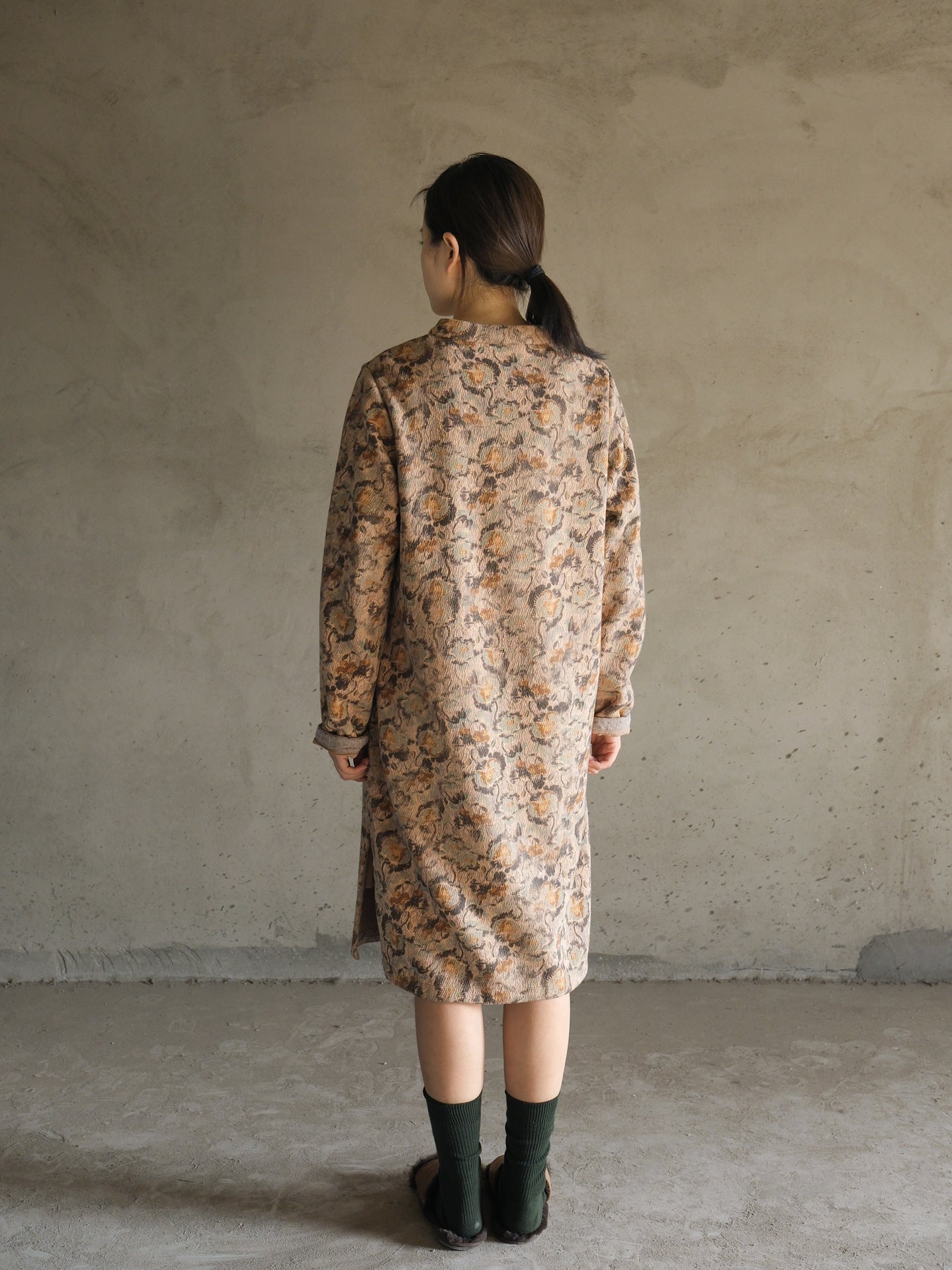 秋口にぴったり△美しいフラワープリント  ダブルフェイスコットン 長袖ワンピース△