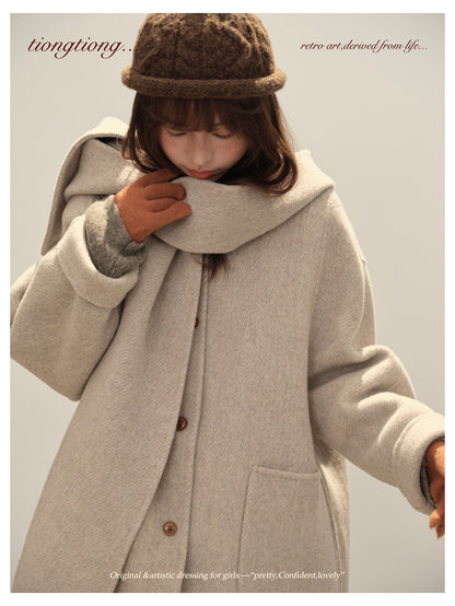 △ダブルフェイスメリノウールで暖か ドルマンスリーブゆったり  ノーカラーコート△マフラー付き