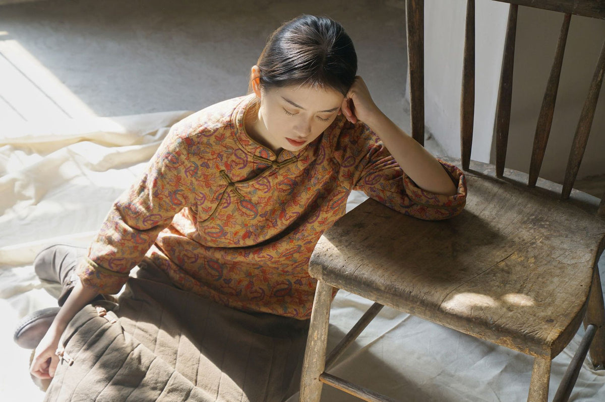 3色展開◇美しいオリエンタルプリント コットン中綿入りで保温性もある◇総柄ジャケット◇