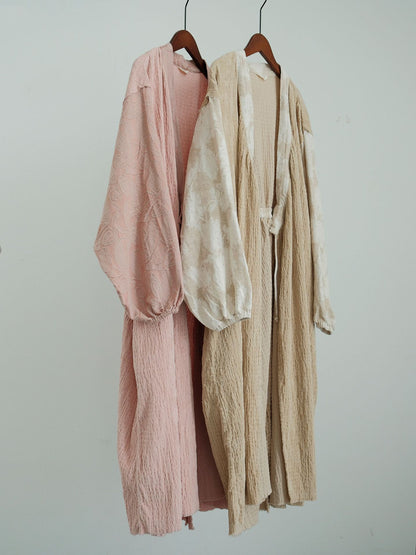 2色展開◇独特のコーデュロイ地×ジャガード地のコンビネーションが絶妙◇切り替えデザイン羽織コート◇ピンク